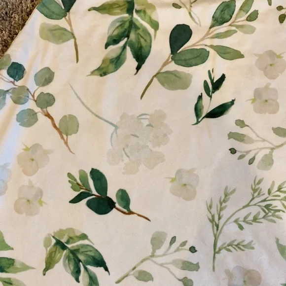 Car Seat/Nursing cover - Picture 7 of 8